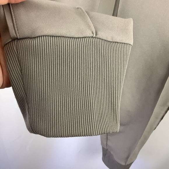 Athleta Gray Endeavor Jogger Pants - Picture 8 of 10